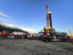 1205钻井队“革”出古龙页岩油两项新纪录