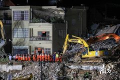 广州白云山体滑坡第12名被困人员被发现